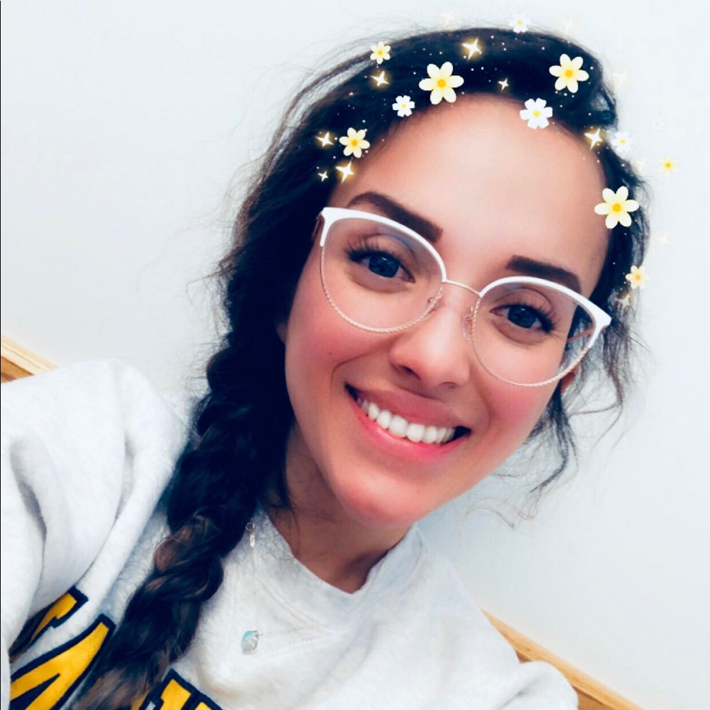 Meet Your Posher, Veronica